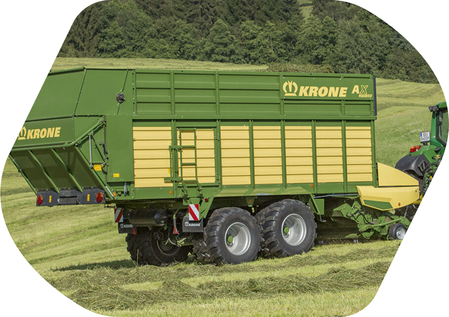 Sběrací vozy a vozy na přepravu řezanky AX