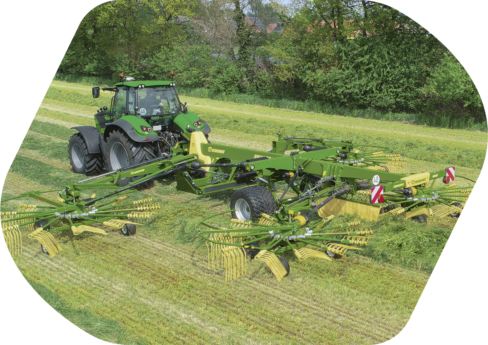 Rotorový shrnovač pokosů s ukládáním řádku na střed Swadro TC