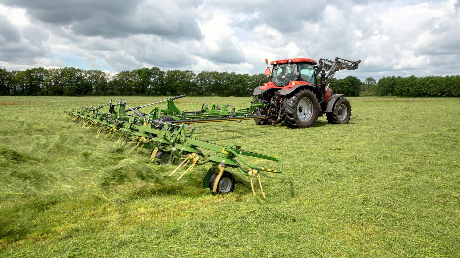 Rotorové obraceče píce