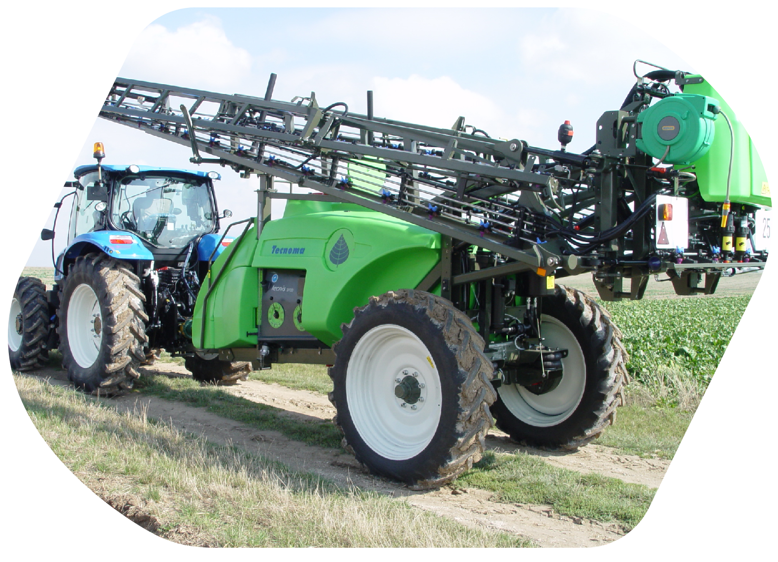 Tažený postřikovač TECNIS