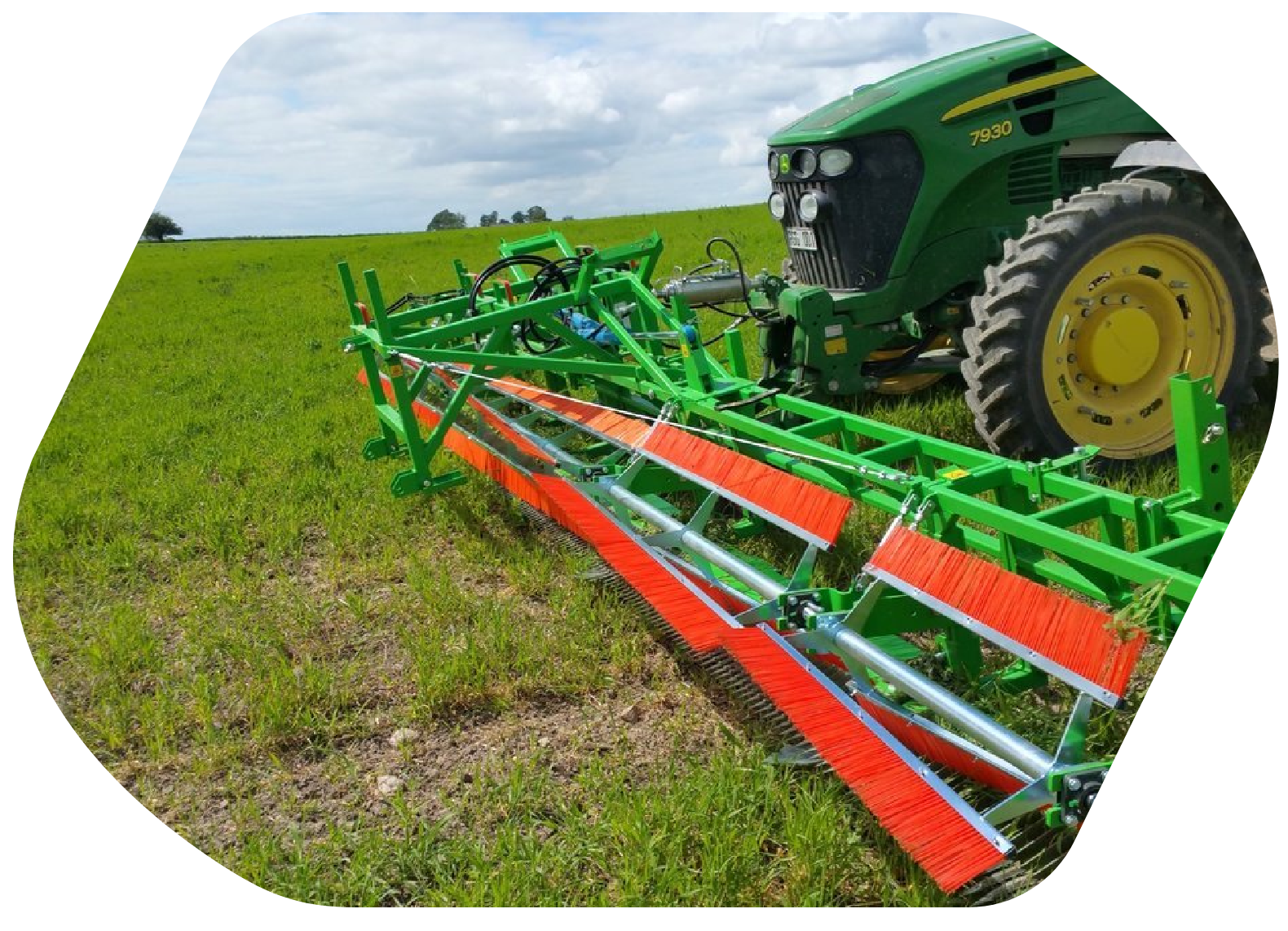 Lyckegard-CombCut_orez