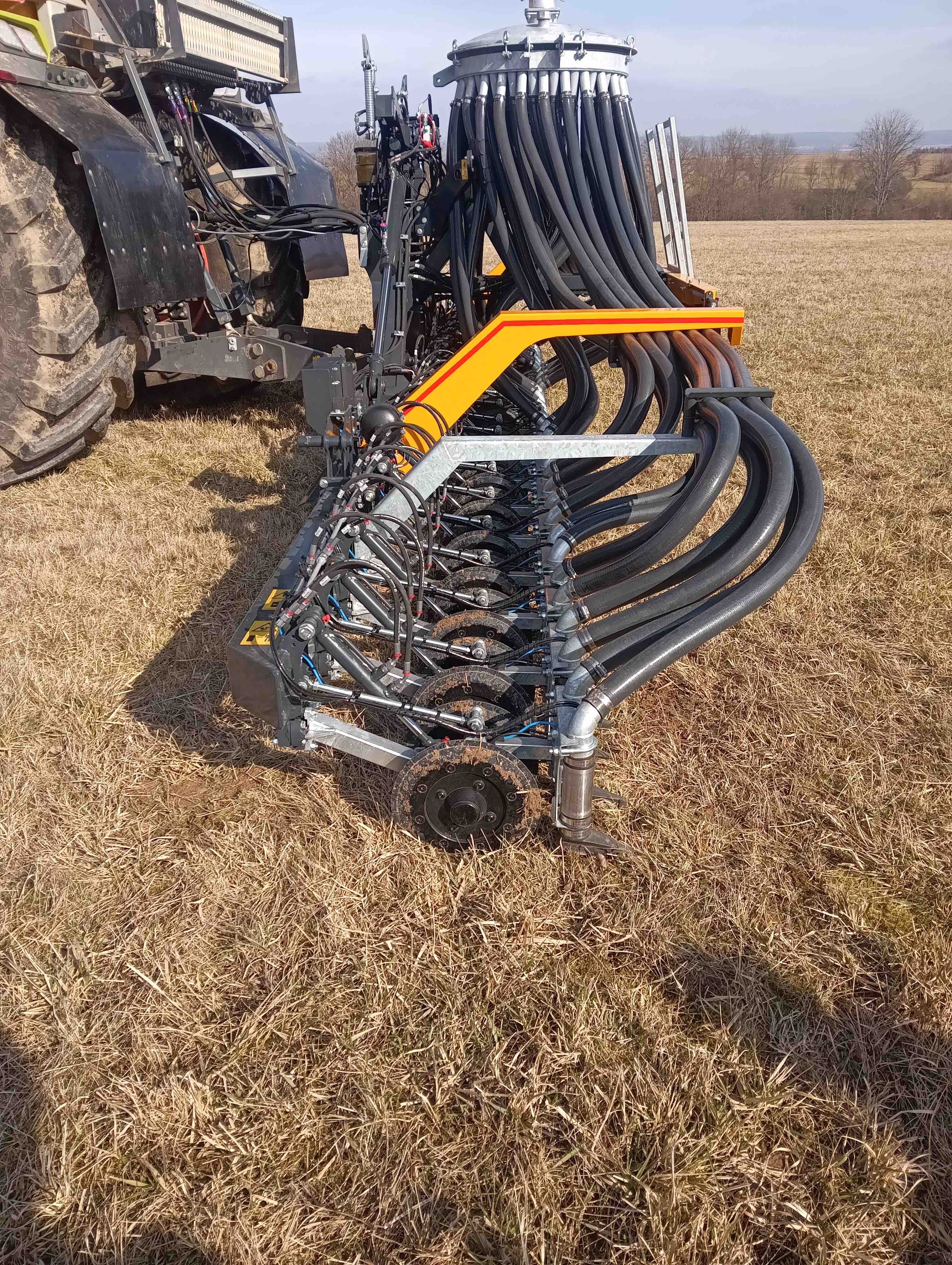 Diskový aplikátor kejdy Veenhuis Fullject