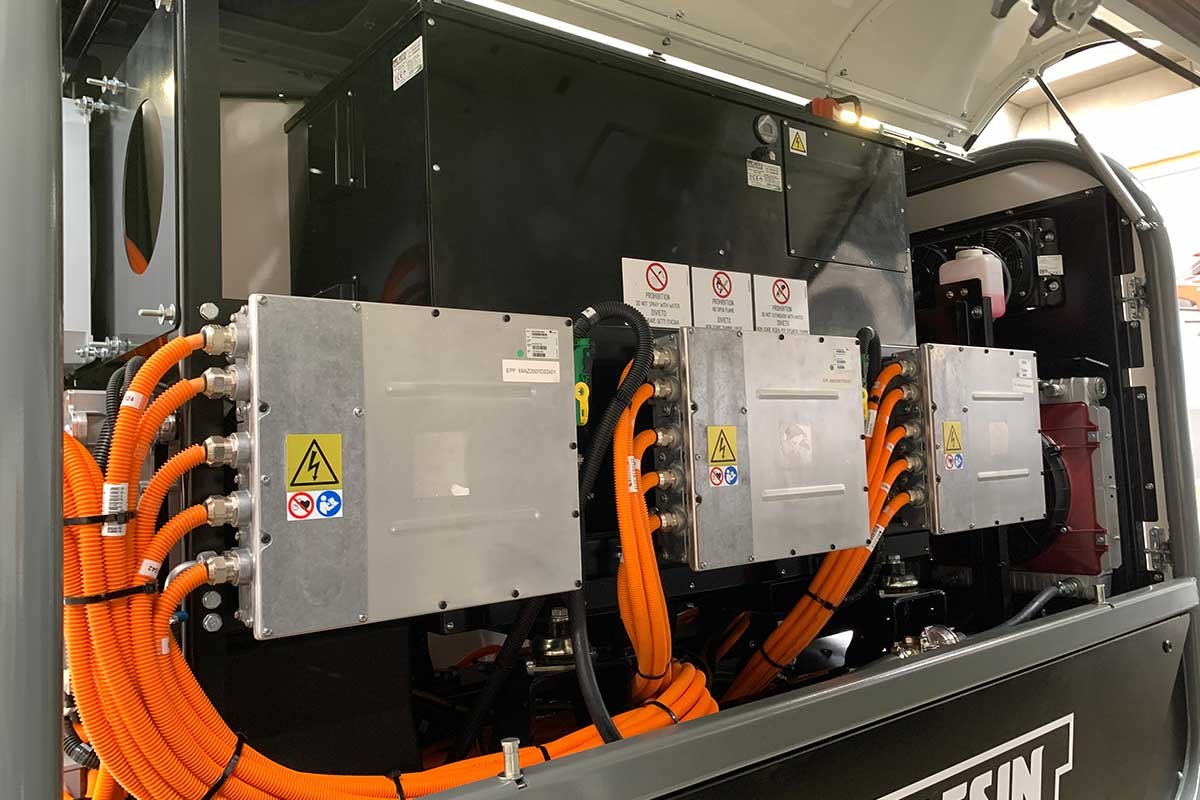 faresin-leader-pf-full-electric-batterie-1