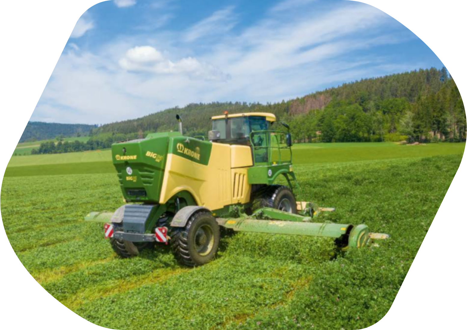 Samojízdný vysoce výkonný žací mačkač BiG M 450