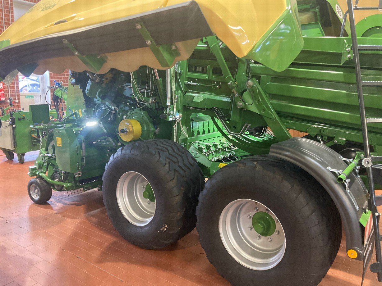 Lisy na hranaté balíky KRONE