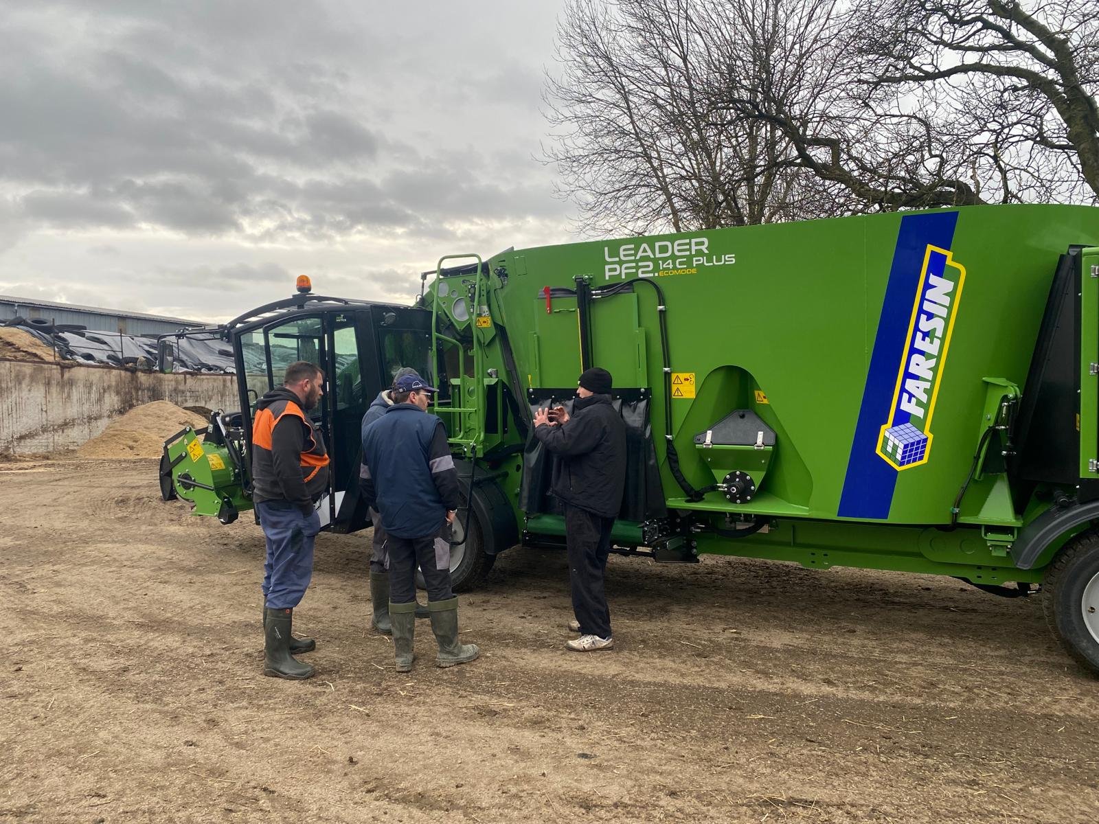 Jihočeská demo tour s Faresin Leader pokračuje