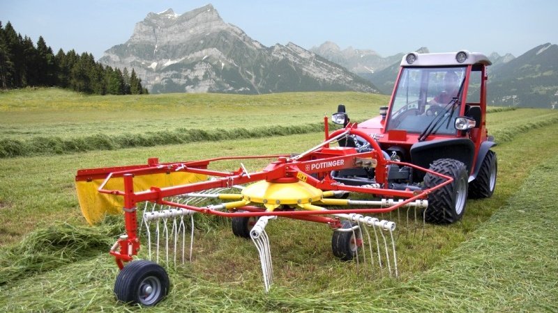 Jednorotorový shrnovač ALPINTOP